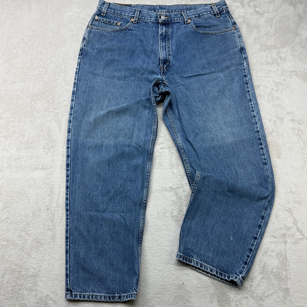 Vintage Levi's 550 Relaxed Fit Jeans Men 40x30 Blue Medium Wash Denim Casual Y2K